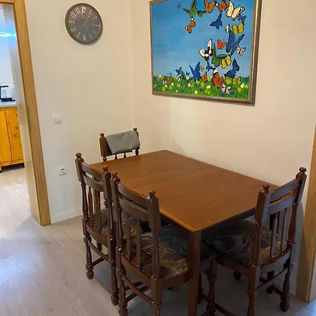 River In Awesome Wonder - Terrace With Riverview